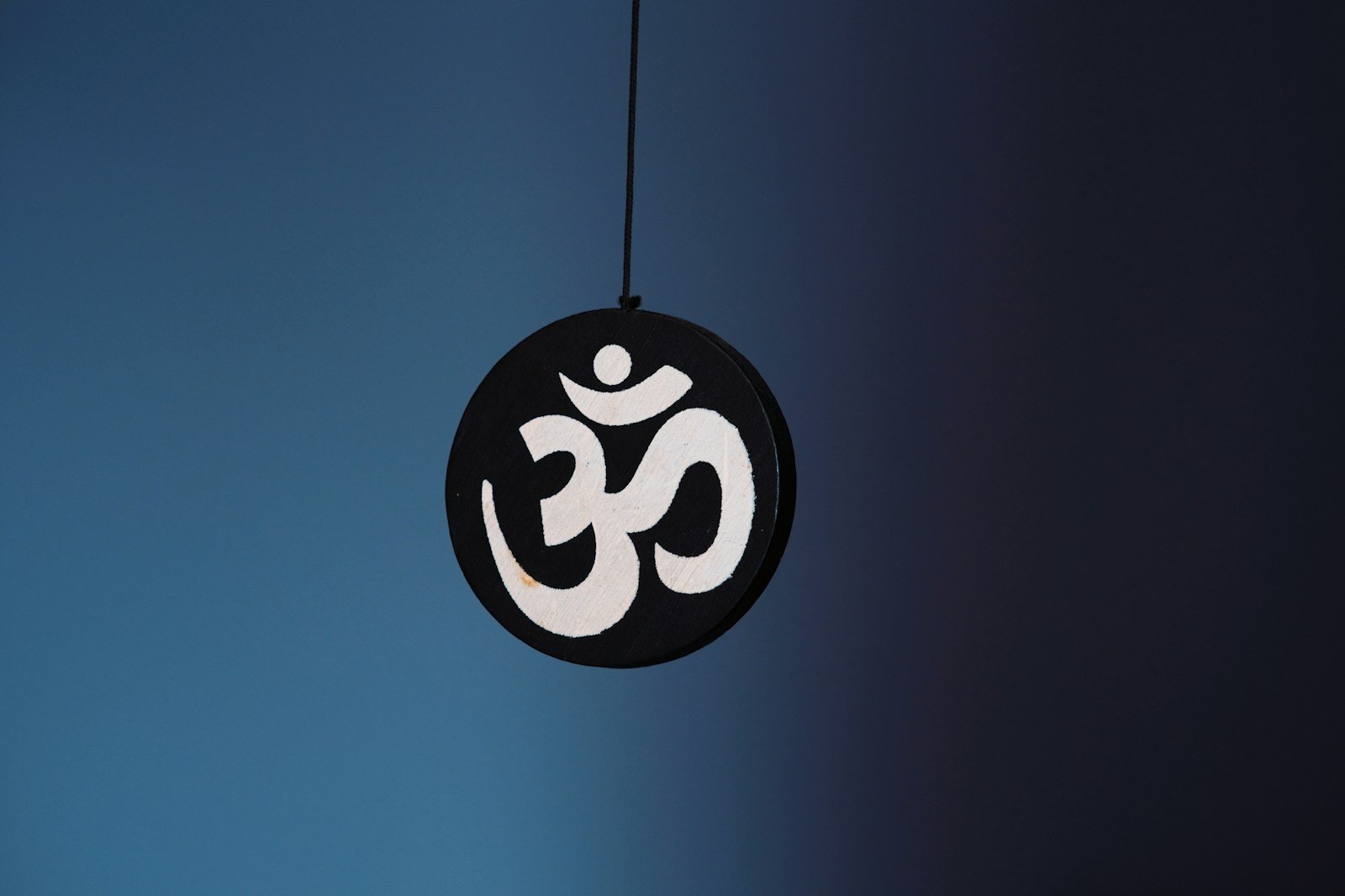 ॐ का विज्ञान | ॐ का रहस्य क्या है? ॐ बोलने के फायदे Science of Om. What is the secret of Om? Benefits of saying Om